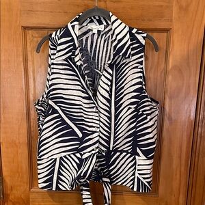 Navy and White Leaf Print Women's Top